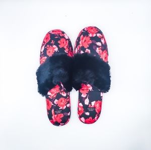 Victoria's Secret Slippers